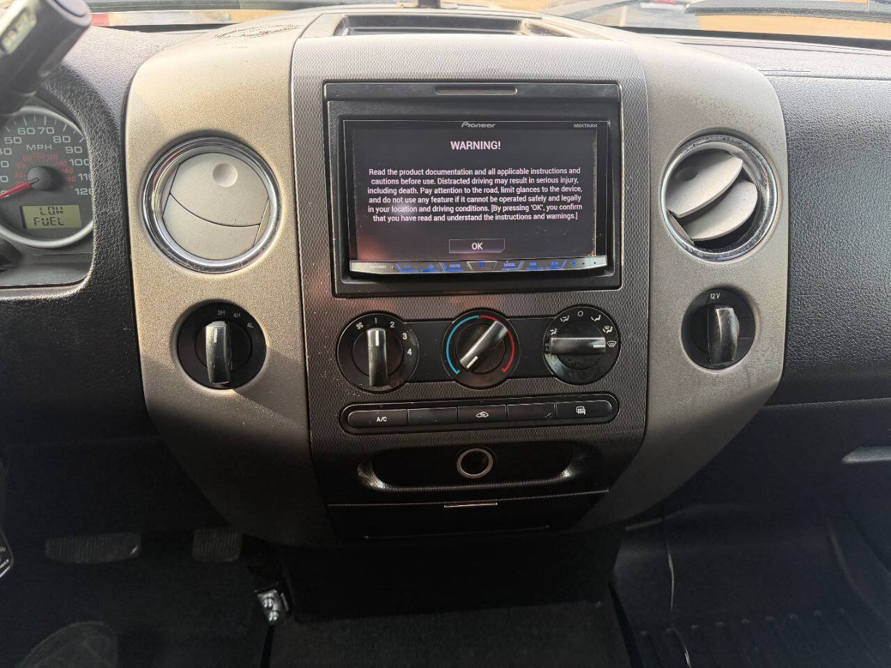 Used 2006 Ford F150 XLT AWD/4WD image 28
