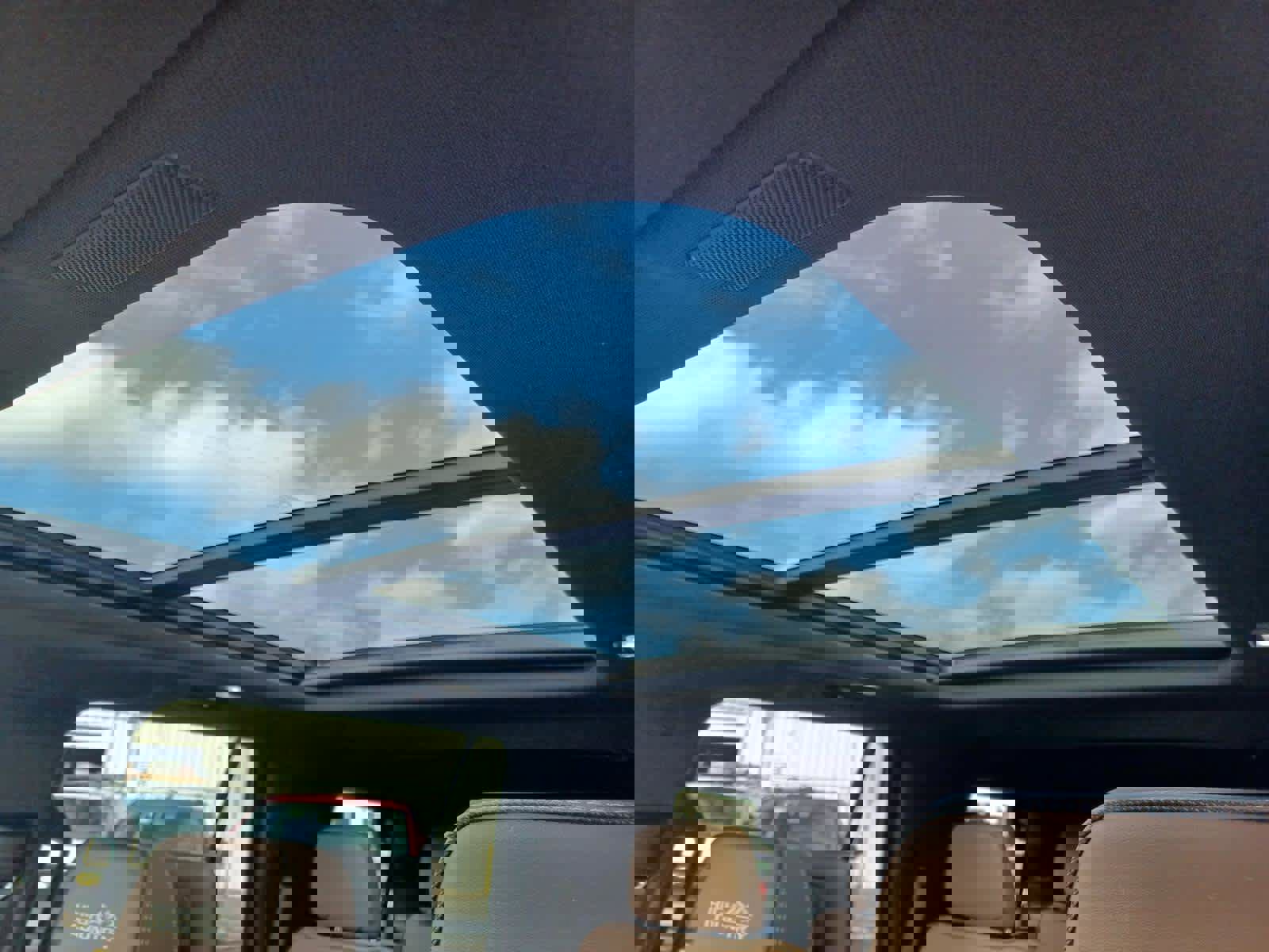 Used 2025 Chevrolet Tahoe High Country image 21