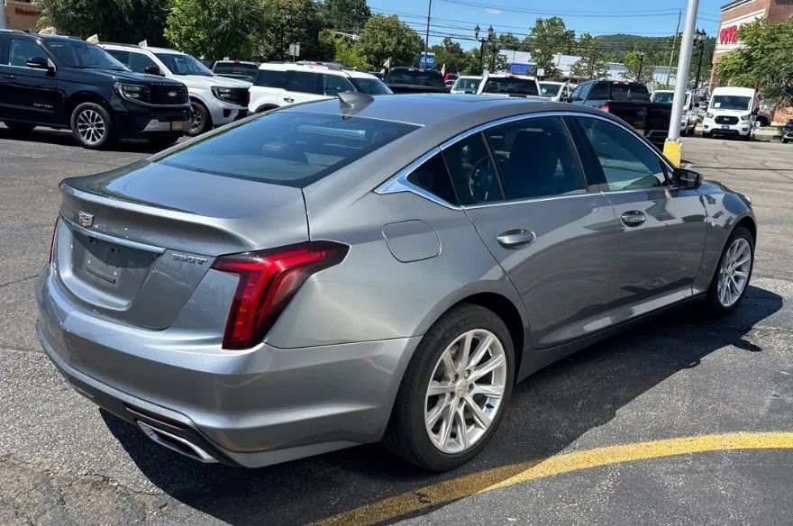 Used 2020 Cadillac CT5 Luxury w/ Sun And Sound Package AWD/4WD image 2