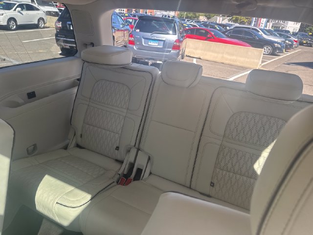 Used 2018 Lincoln Navigator Black Label w/ Cargo Package AWD/4WD image 35