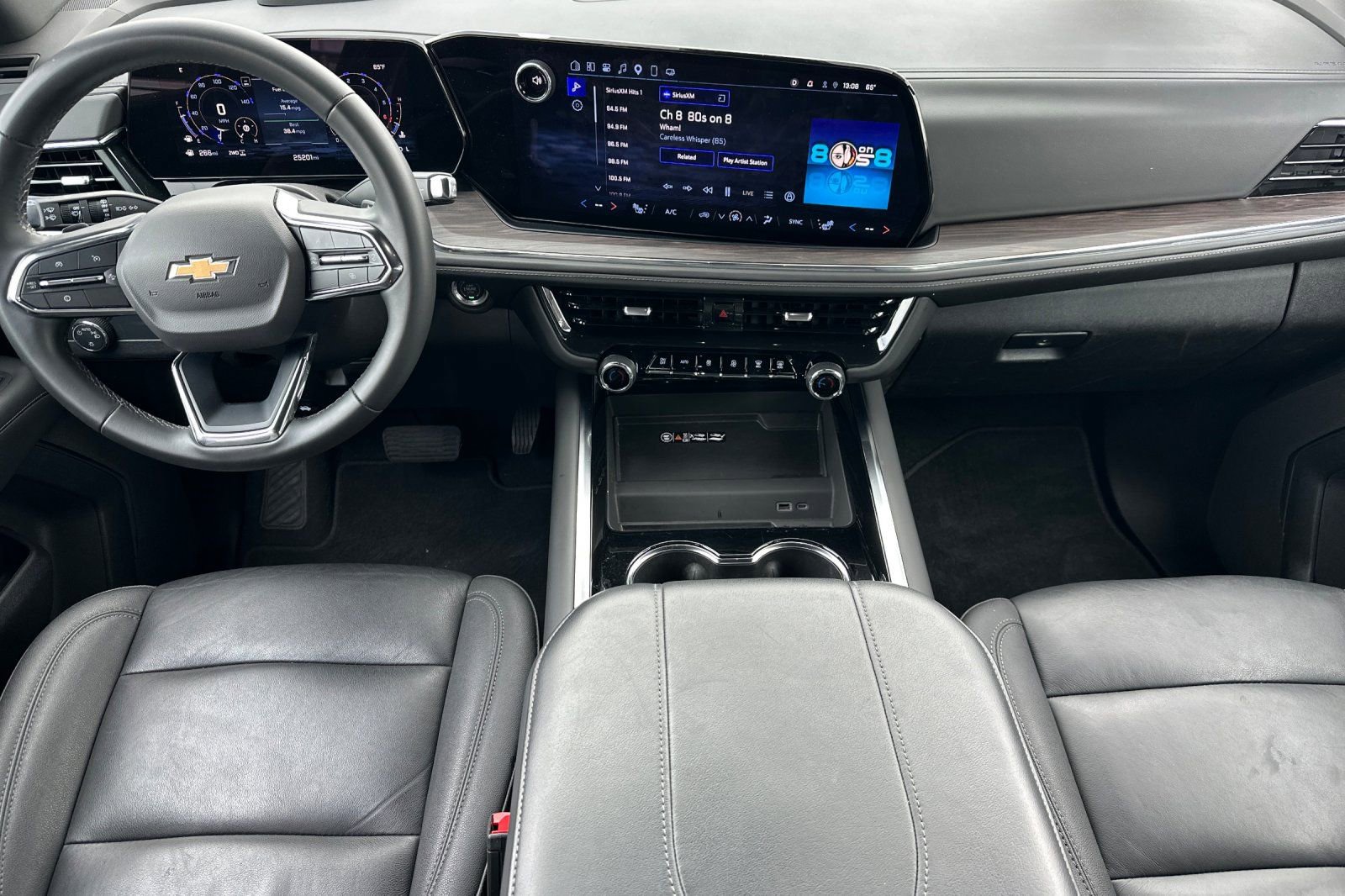 Used 2025 Chevrolet Tahoe LT AWD/4WD image 13