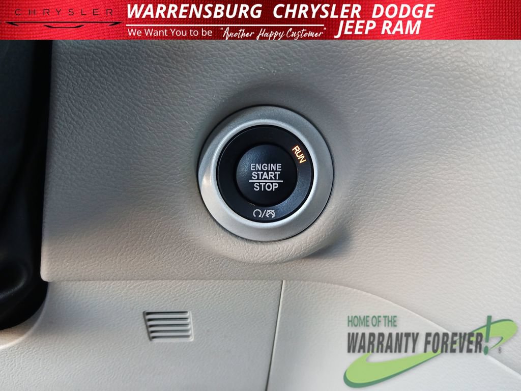 Used 2023 Chrysler Voyager LX FWD image 29