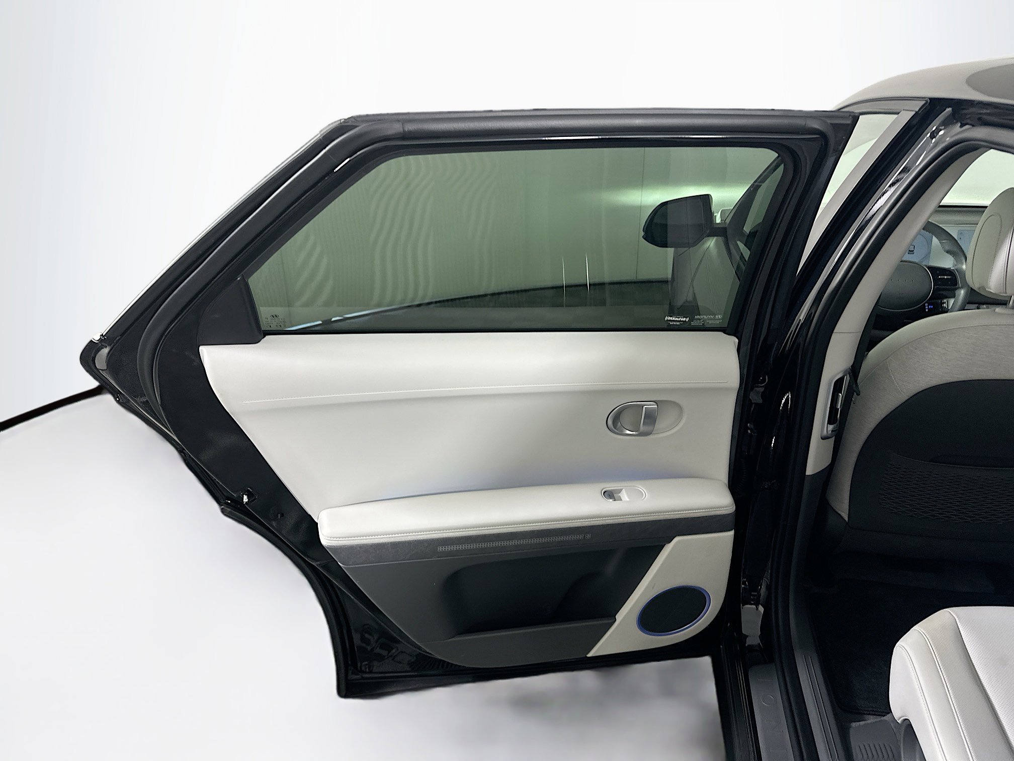 Used 2023 Hyundai Ioniq 5 SEL image 26