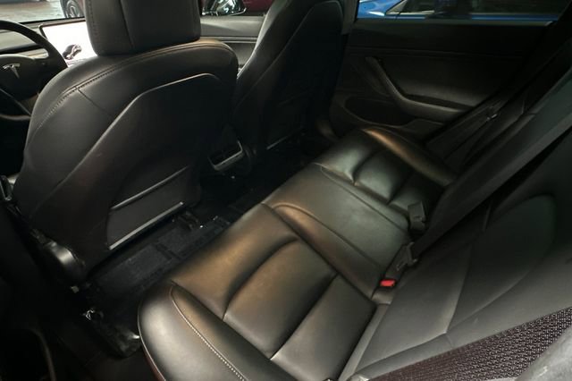 Used 2019 Tesla Model 3 Mid Range RWD image 14