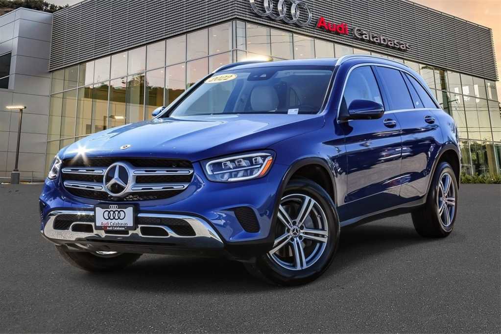 Used 2022 Mercedes-Benz GLC 300 image 1