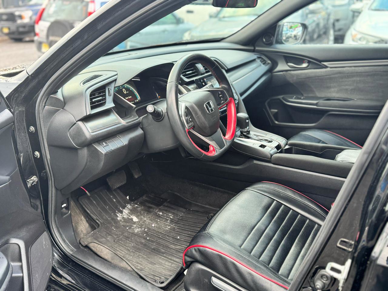 Used 2018 Honda Civic EX image 12