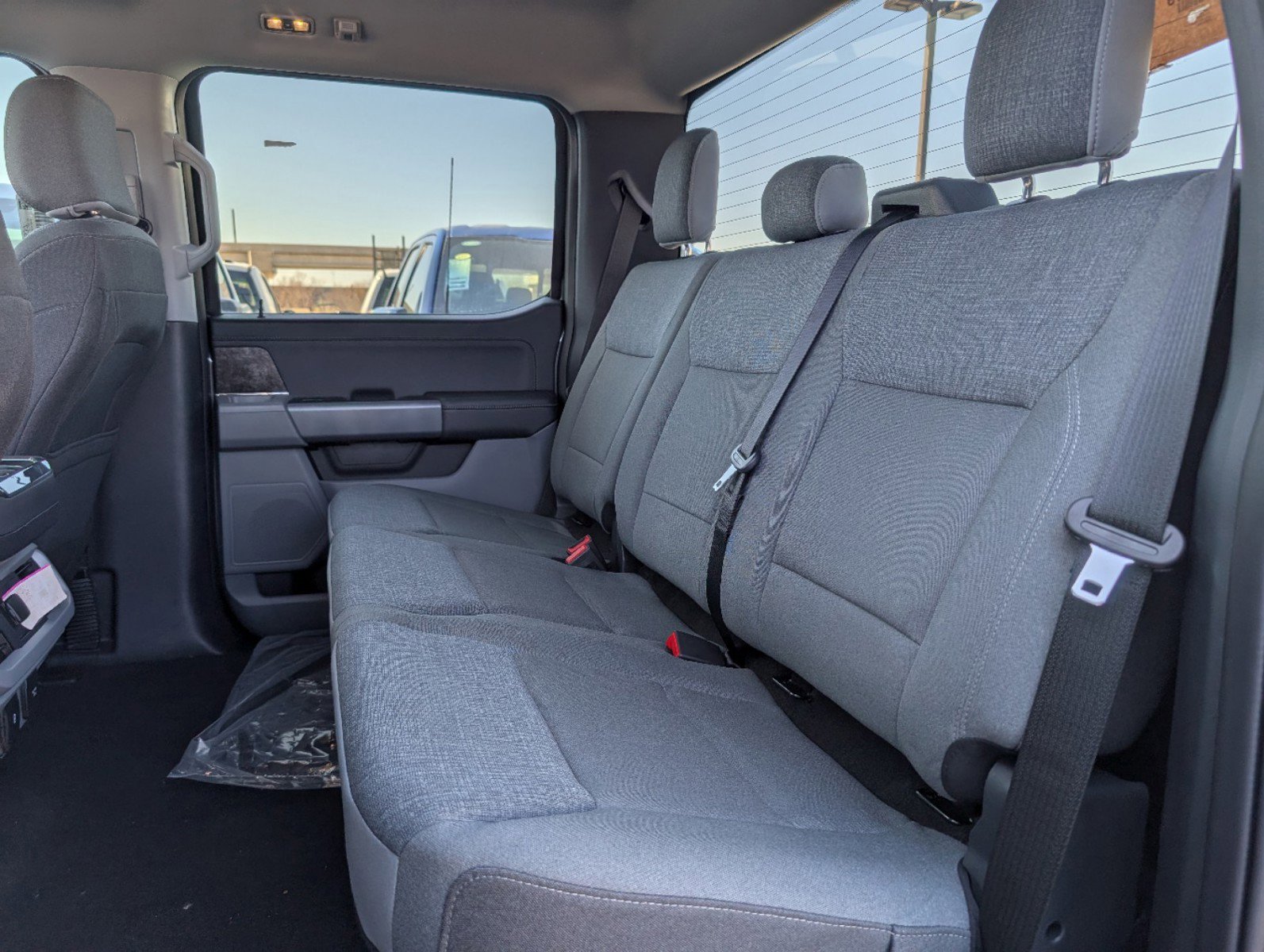 New 2024 Ford F150 Lightning XLT w/ Max Trailer Tow Package AWD/4WD image 25