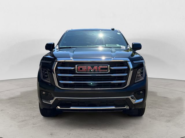Used 2025 GMC Yukon XL Elevation w/ Elevation Premium Package AWD/4WD image 8