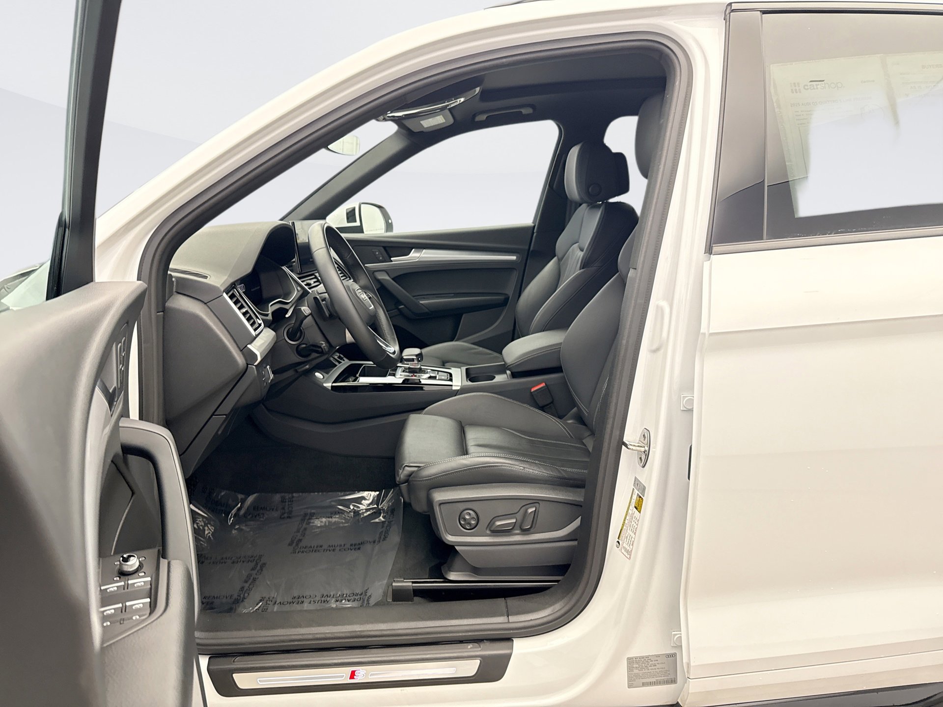 Used 2025 Audi Q5 2.0T Premium image 10