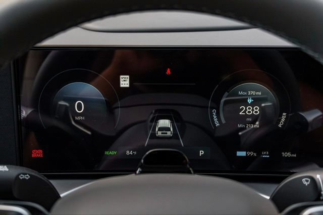 New 2026 Hyundai Ioniq 9 SE AWD/4WD image 14