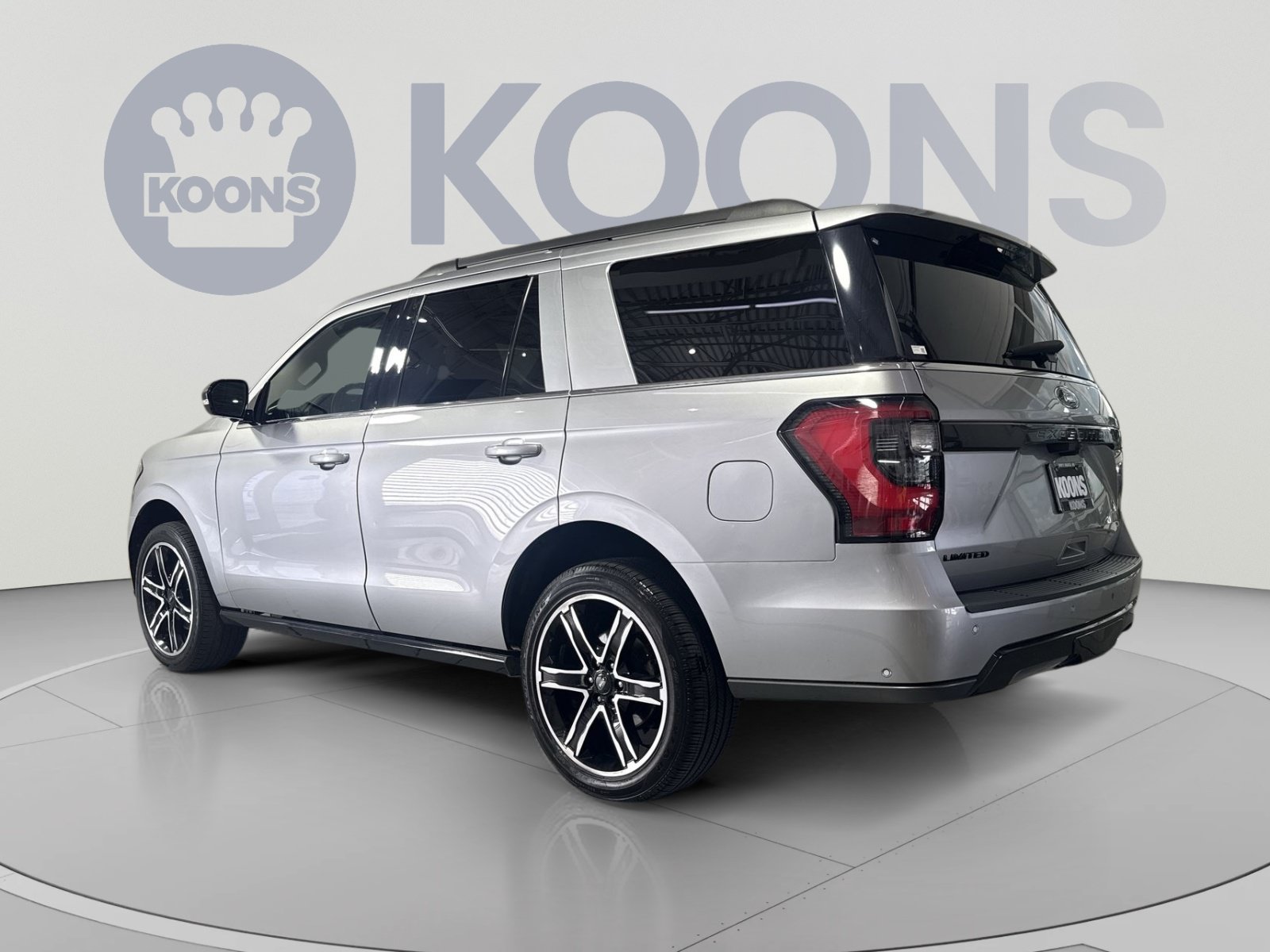 Used 2021 Ford Expedition Limited AWD/4WD image 8