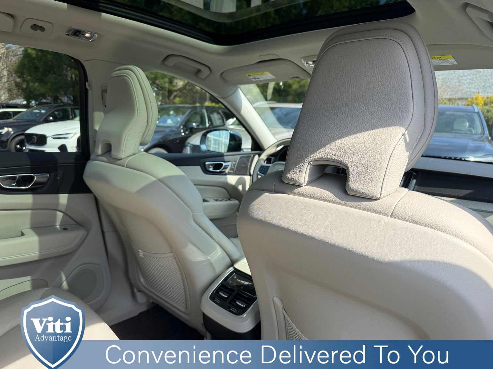 Used 2020 Volvo XC60 T5 Inscription AWD/4WD image 27