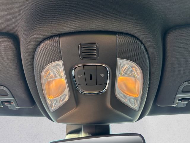 Used 2024 Jeep Compass Limited image 18