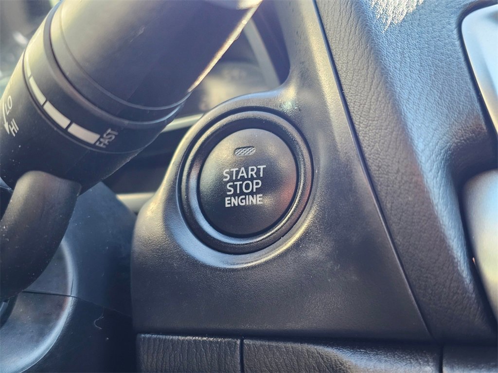 Used 2018 MAZDA MAZDA3 Sport image 32