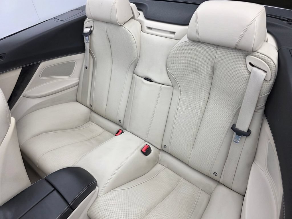 Used 2012 BMW 650i Convertible RWD image 14