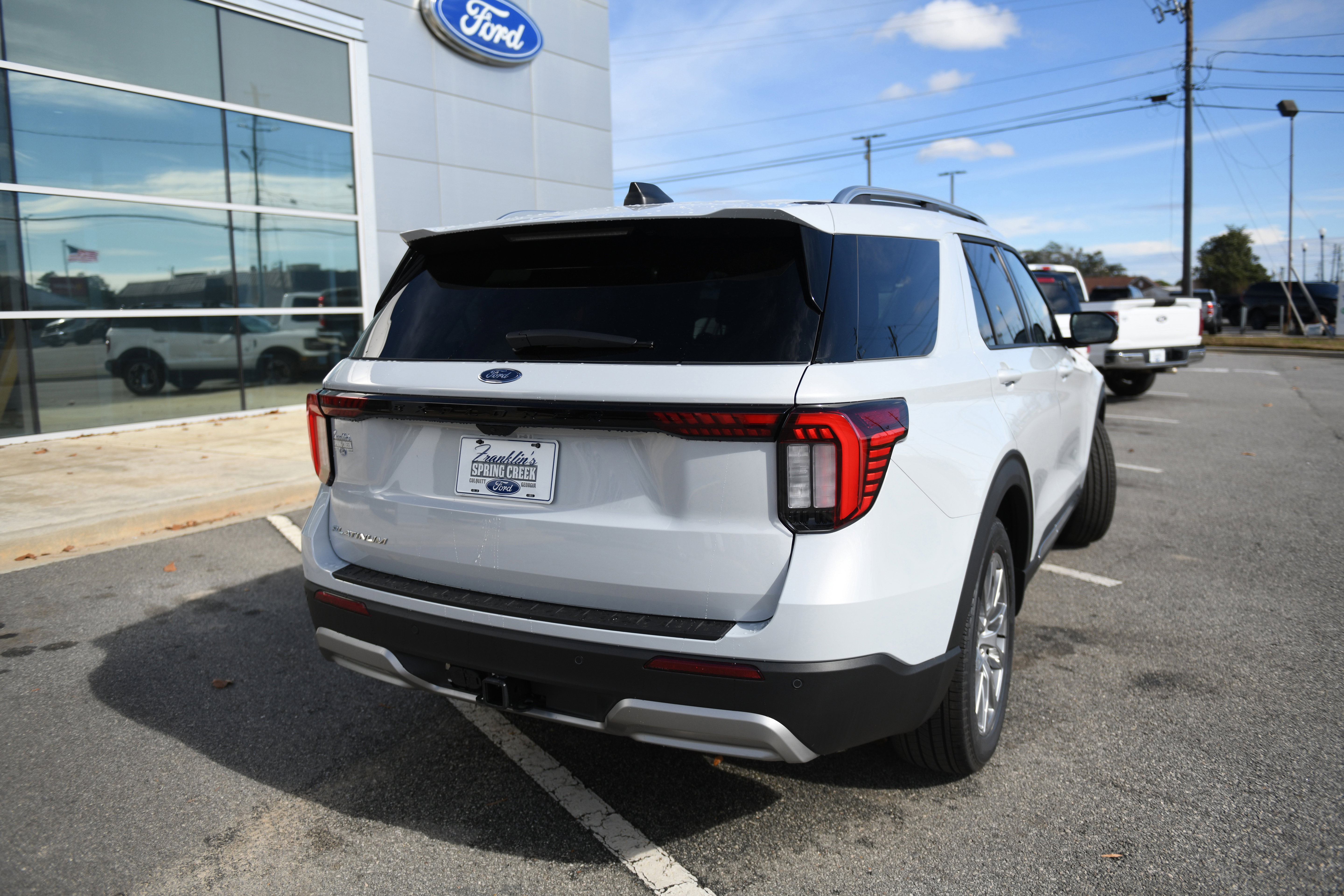 New 2026 Ford Explorer Platinum RWD image 6