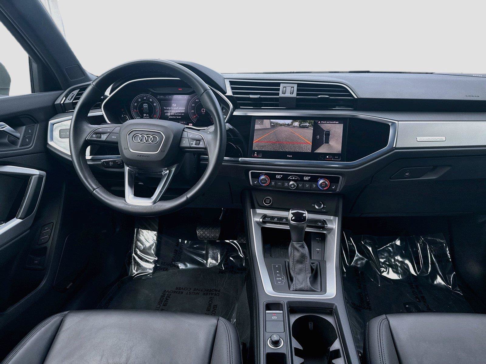 Used 2023 Audi Q3 2.0T Premium Plus w/ Premium Plus Package AWD/4WD image 23