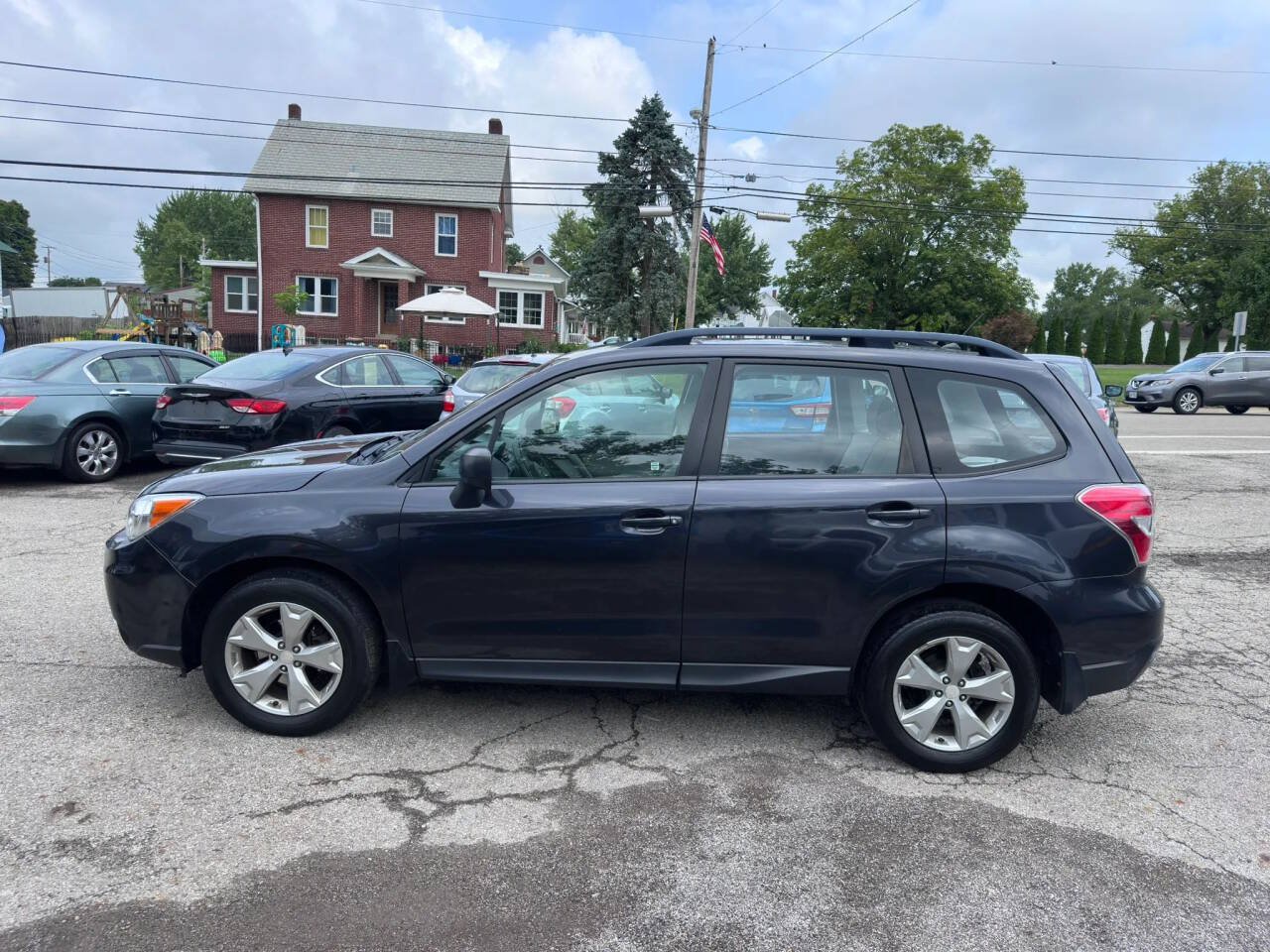 Used 2015 Subaru Forester 2.5i w/ Alloy Wheel Package AWD/4WD image 5