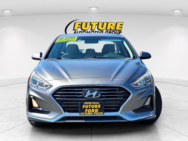 Used 2019 Hyundai Sonata SE FWD image 2