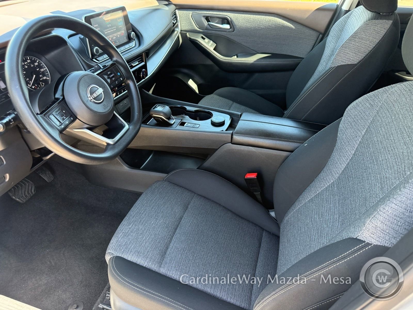 Used 2023 Nissan Rogue SV AWD/4WD image 12