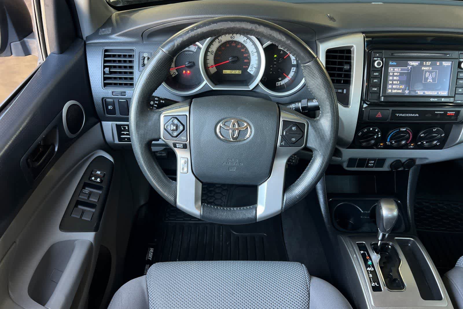Used 2015 Toyota Tacoma PreRunner RWD image 15
