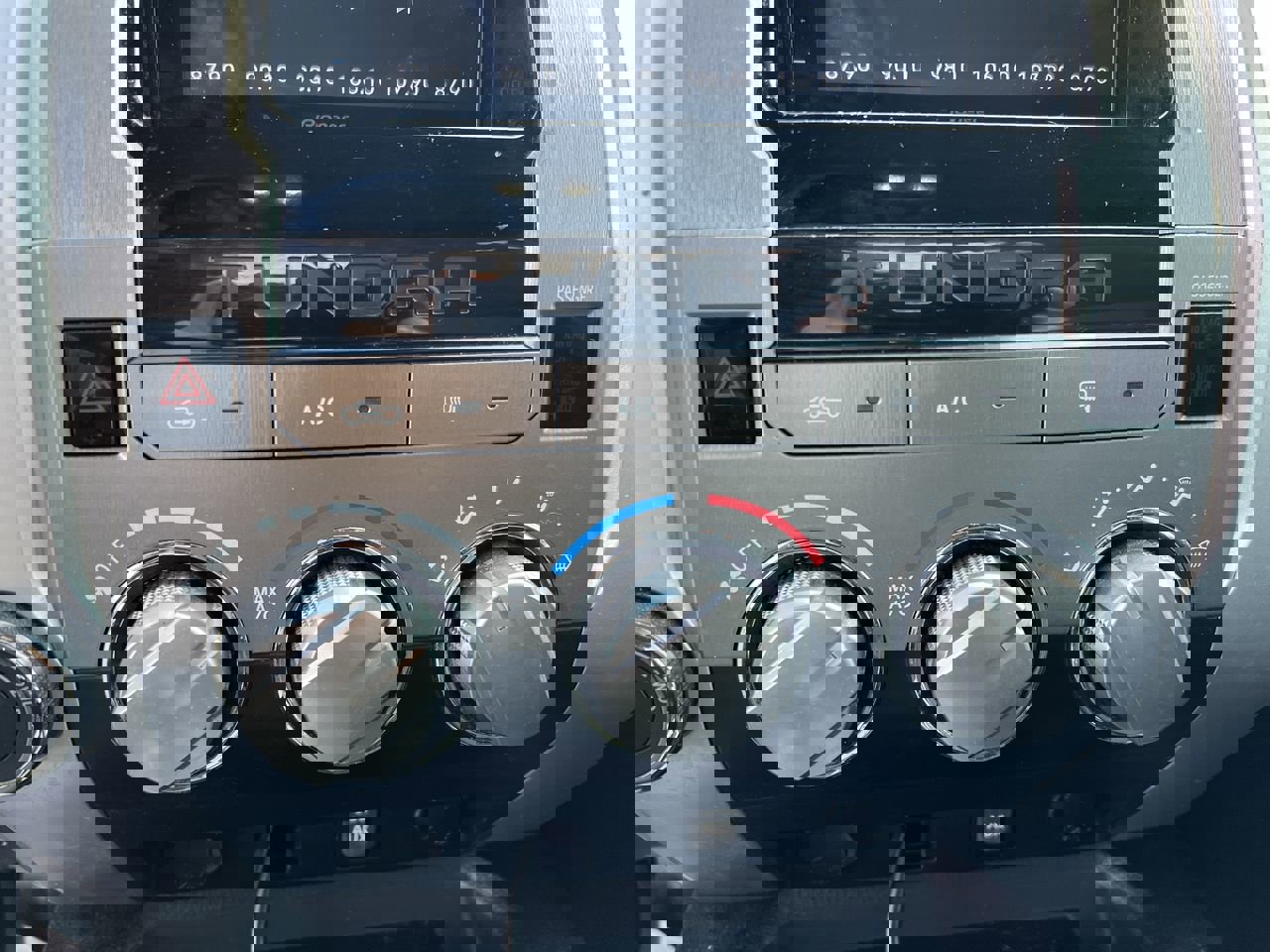 Used 2017 Toyota Tundra SR5 image 29