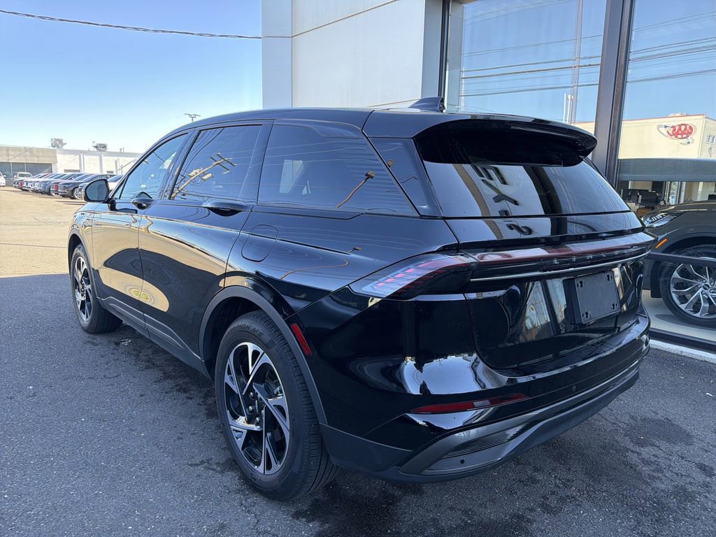 New 2026 Lincoln Nautilus Premier w/ Jet Appearance Package image 2