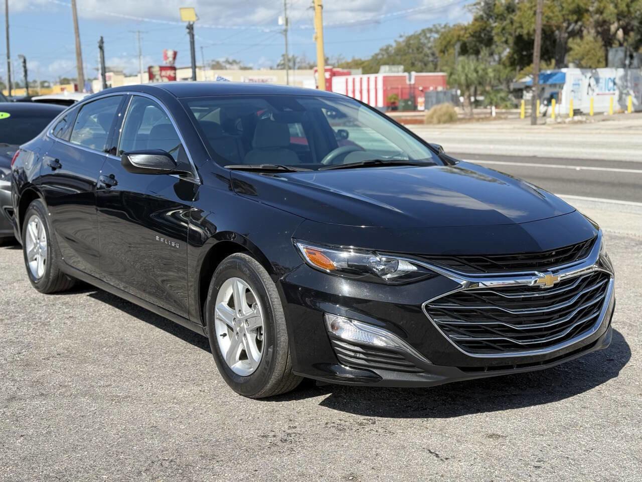 Used 2022 Chevrolet Malibu LS w/ Driver Confidence Package II image 9
