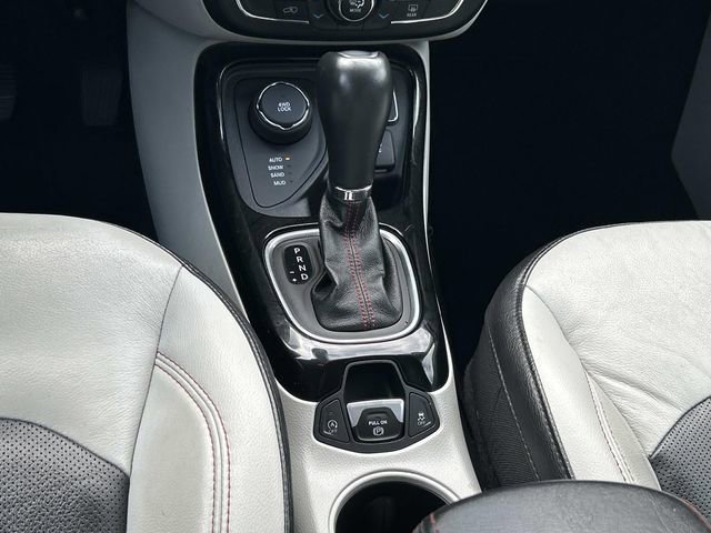 Used 2020 Jeep Compass Limited AWD/4WD image 17