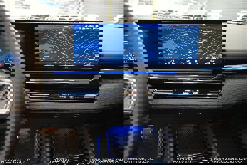 Used 2026 BMW 530i w/ M Sport Package image 32