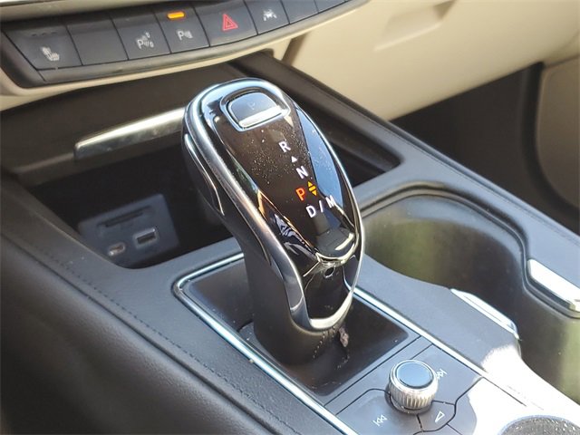 Certified 2022 Cadillac XT4 Premium Luxury w/ Enhanced Visibility Package image 21