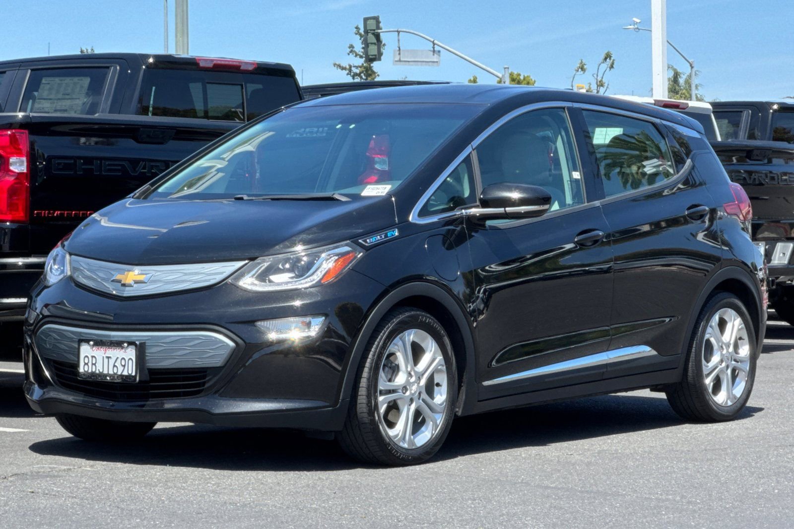 Used 2017 Chevrolet Bolt LT FWD image 9