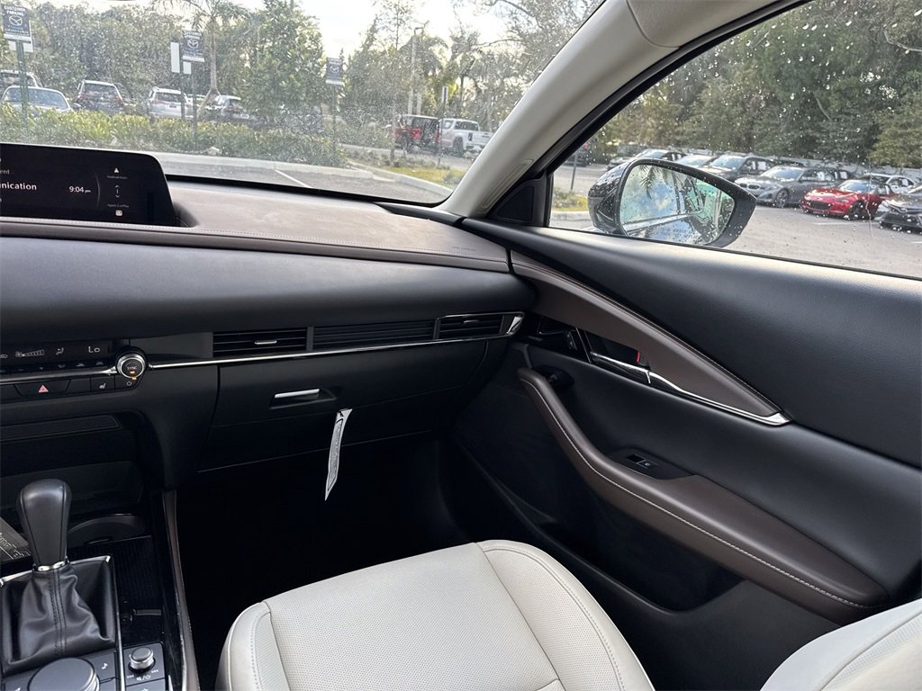 New 2024 MAZDA CX-30 2.5 Turbo w/ Premium Package image 16
