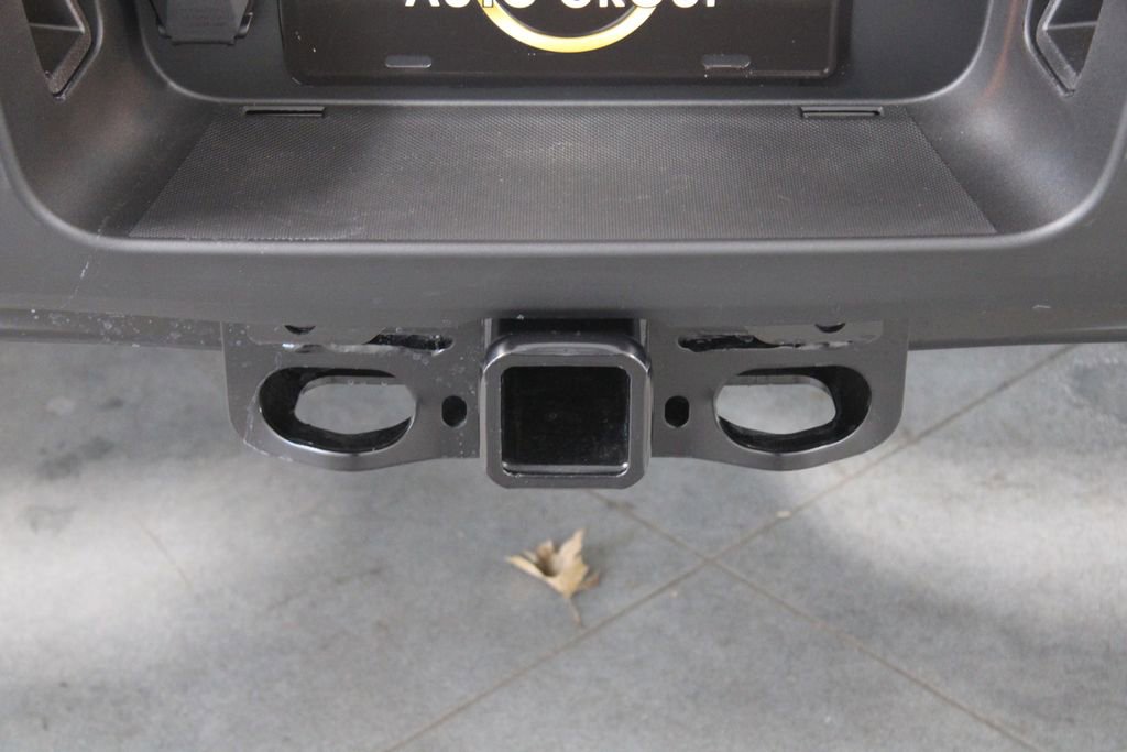 New 2026 Ford F250 Lariat w/ Black Appearance Package image 17