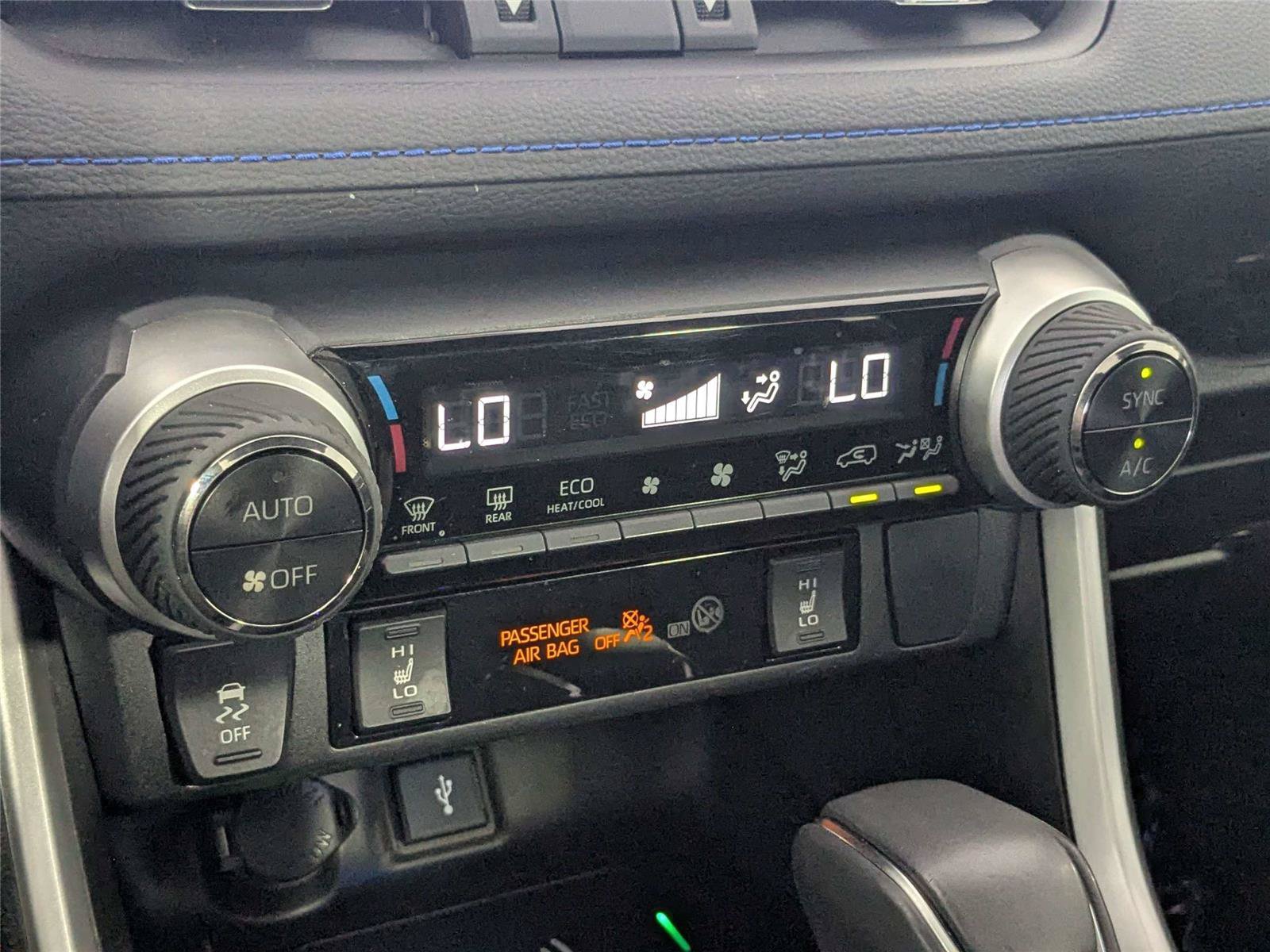 Certified 2022 Toyota RAV4 XSE AWD/4WD image 24