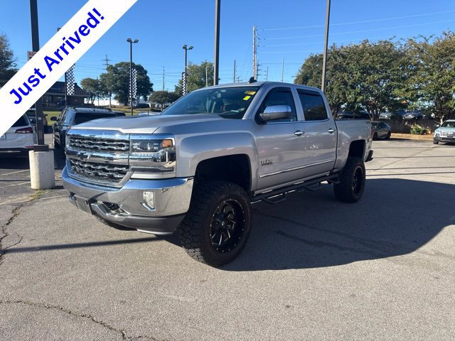 Used 2018 Chevrolet Silverado 1500 LTZ w/ Texas Edition AWD/4WD image 7