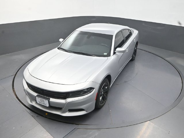 Used 2022 Dodge Charger SXT RWD image 13