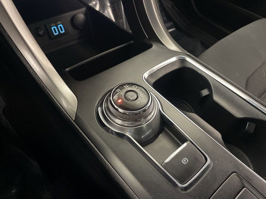 Used 2019 Ford Fusion SE image 10