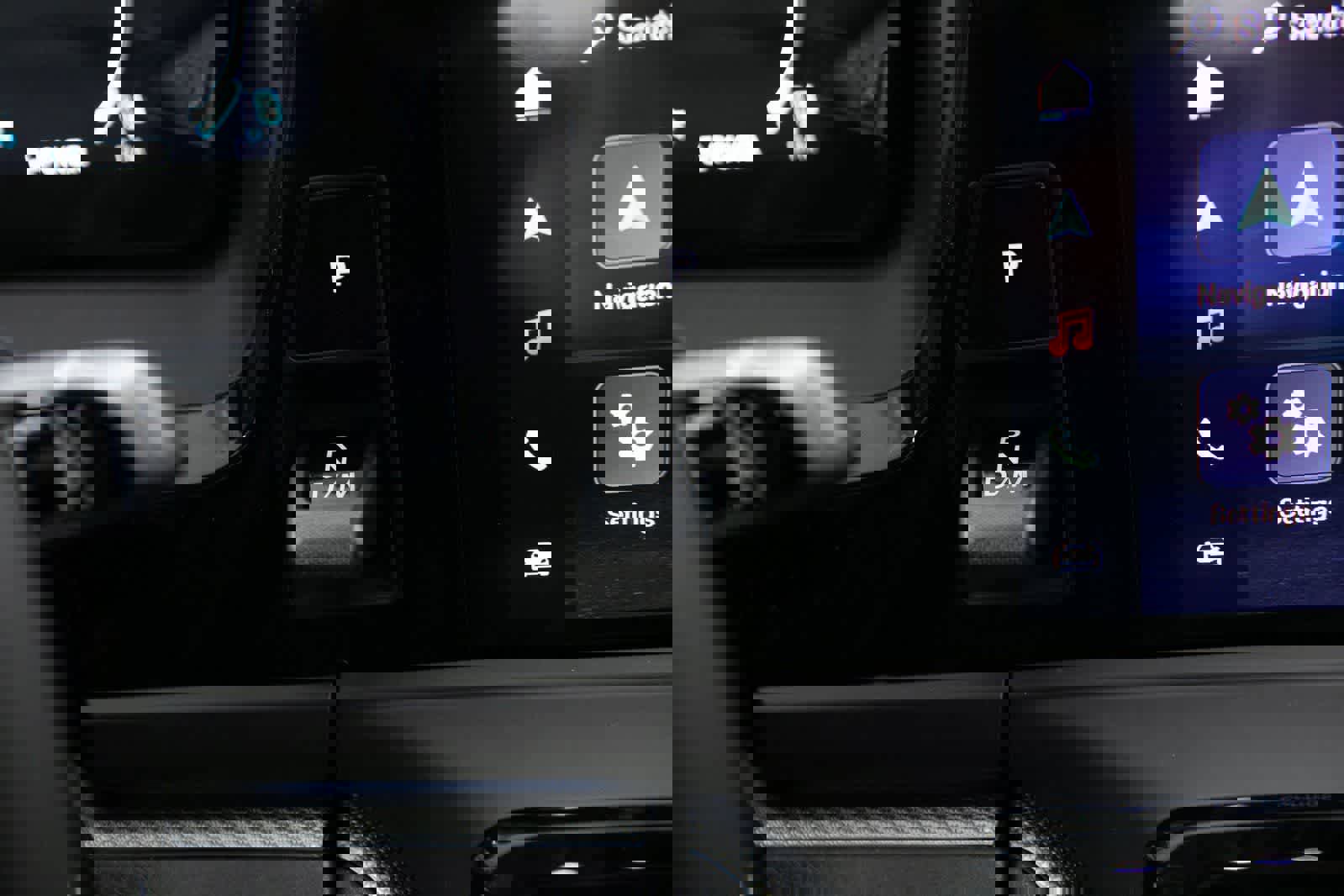 New 2026 Porsche Panamera 4S image 27