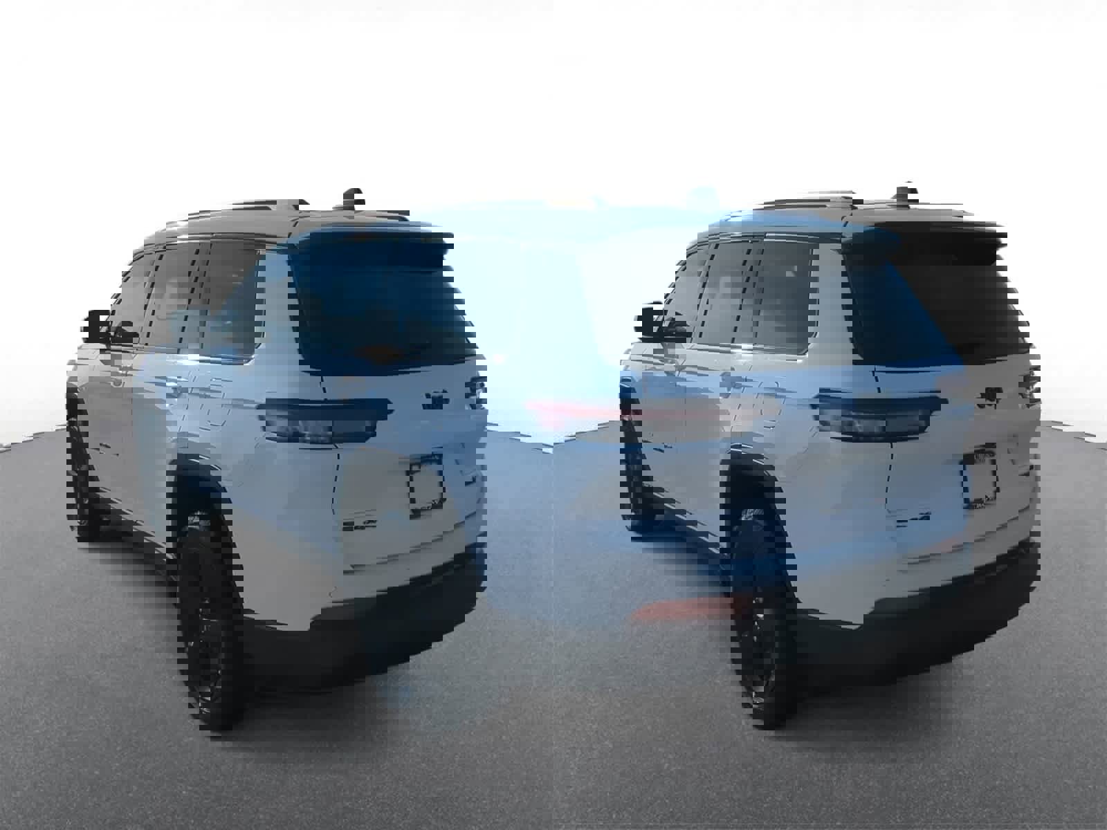 Certified 2022 Jeep Grand Cherokee L Limited w/ Black Appearance Package image 6