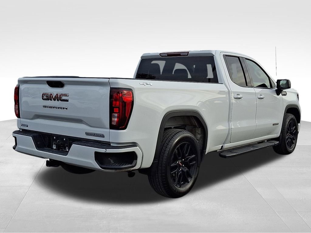 Used 2023 GMC Sierra 1500 Elevation w/ LPO, Elevation Black Package image 6