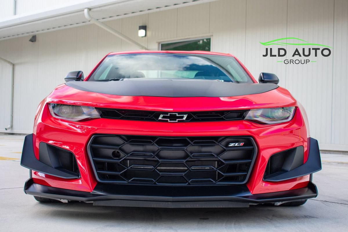 Used 2023 Chevrolet Camaro ZL1 RWD image 2