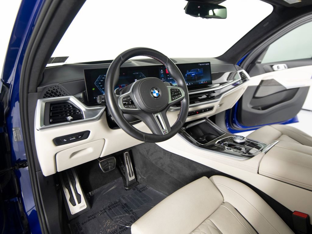 Used 2024 BMW X5 M60i image 15