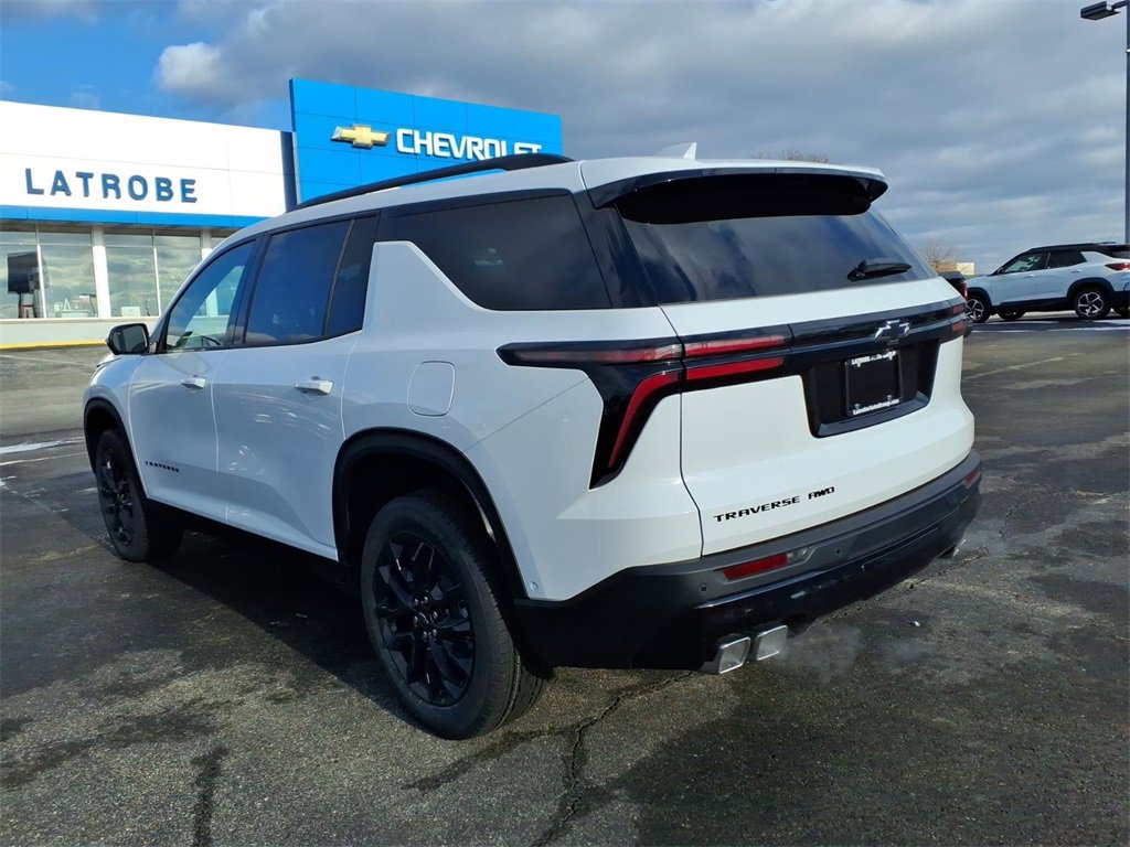 New 2026 Chevrolet Traverse LT w/ Enhanced Driving Package image 3