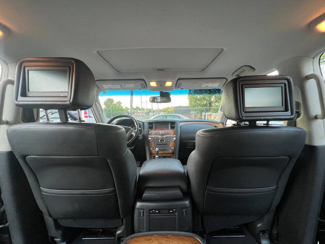 Used 2014 INFINITI QX80 4WD w/ Theater Package image 23