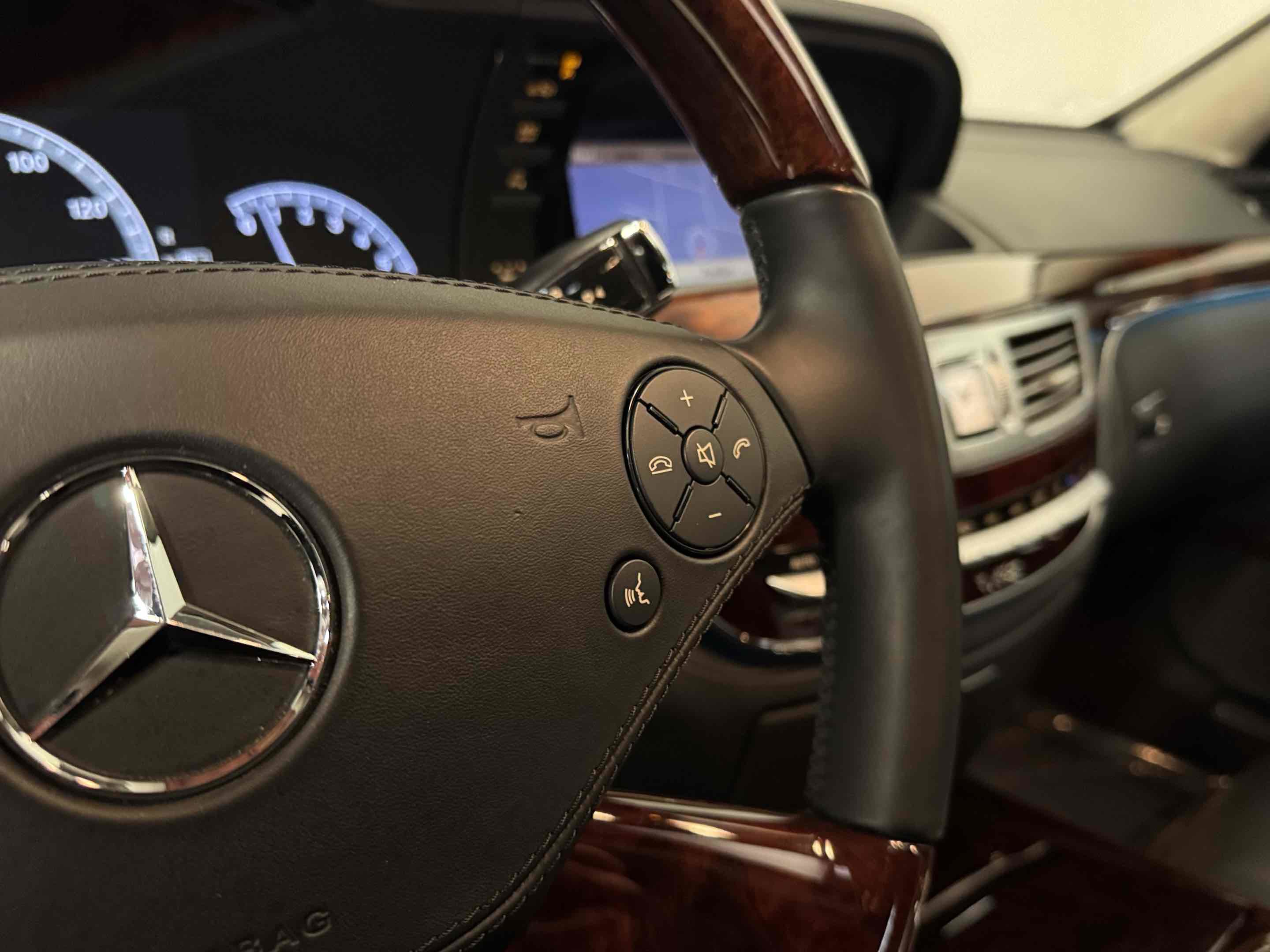 Used 2010 Mercedes-Benz S 600 image 51