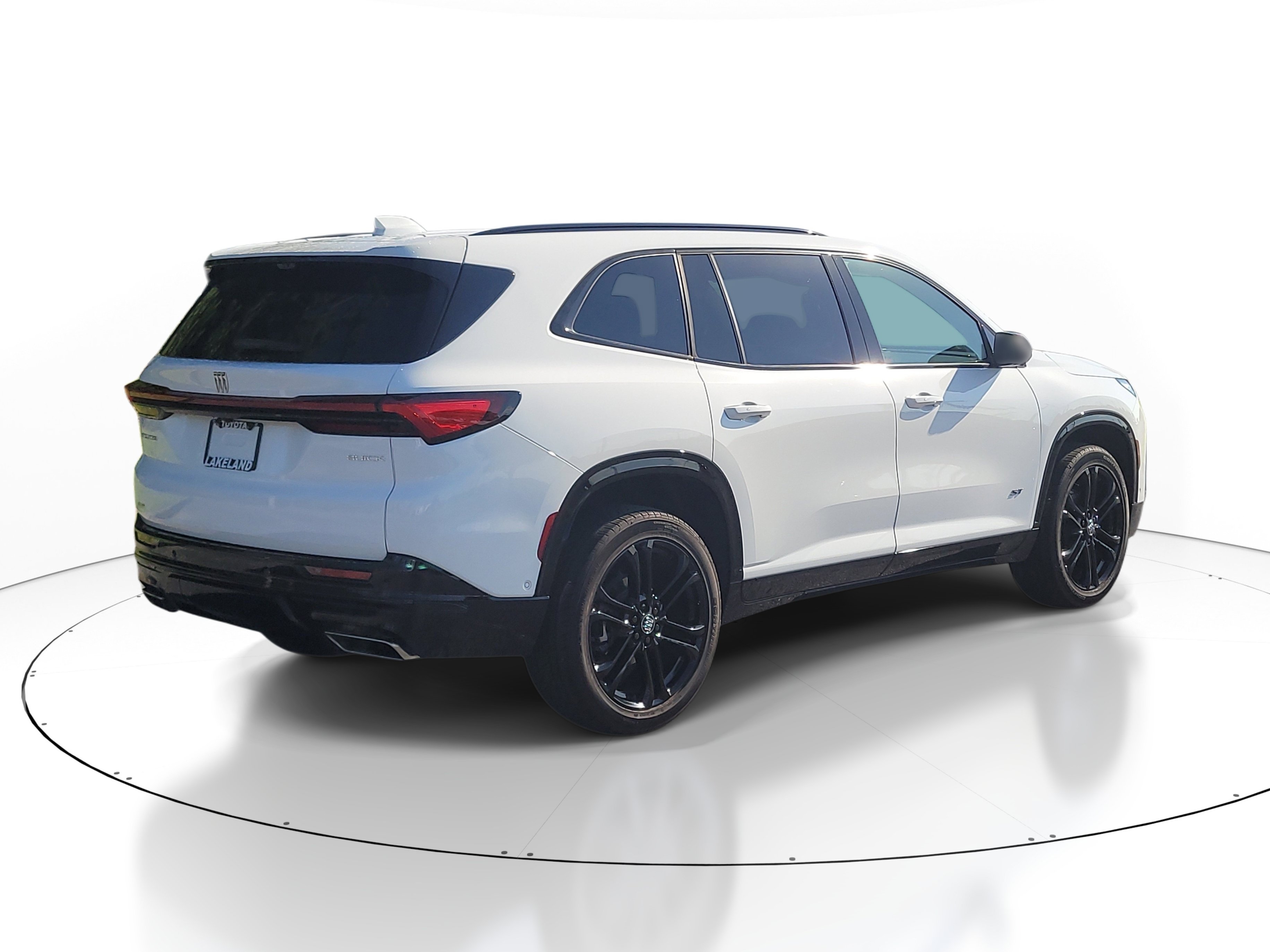Used 2026 Buick Enclave Sport Touring w/ Super Cruise Package FWD image 7