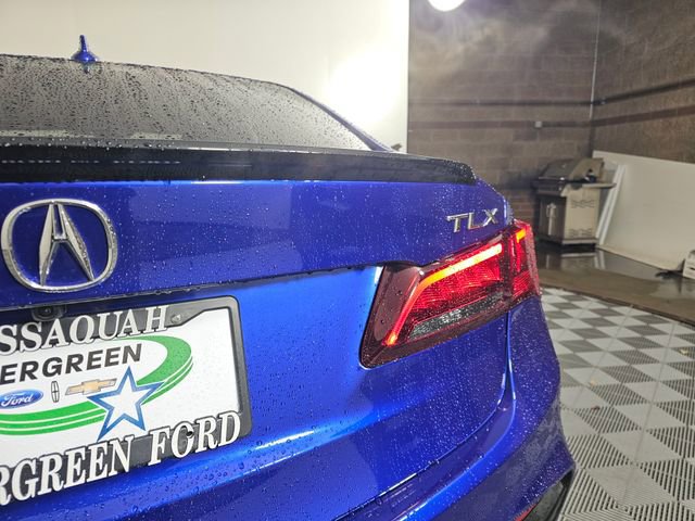 Used 2018 Acura TLX V6 w/ Technology & A-SPEC Pkg image 16