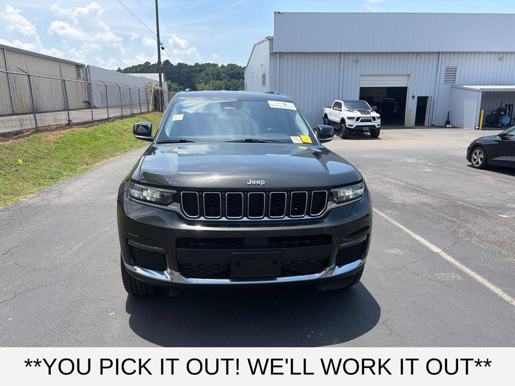 Used 2022 Jeep Grand Cherokee L Limited AWD/4WD image 2