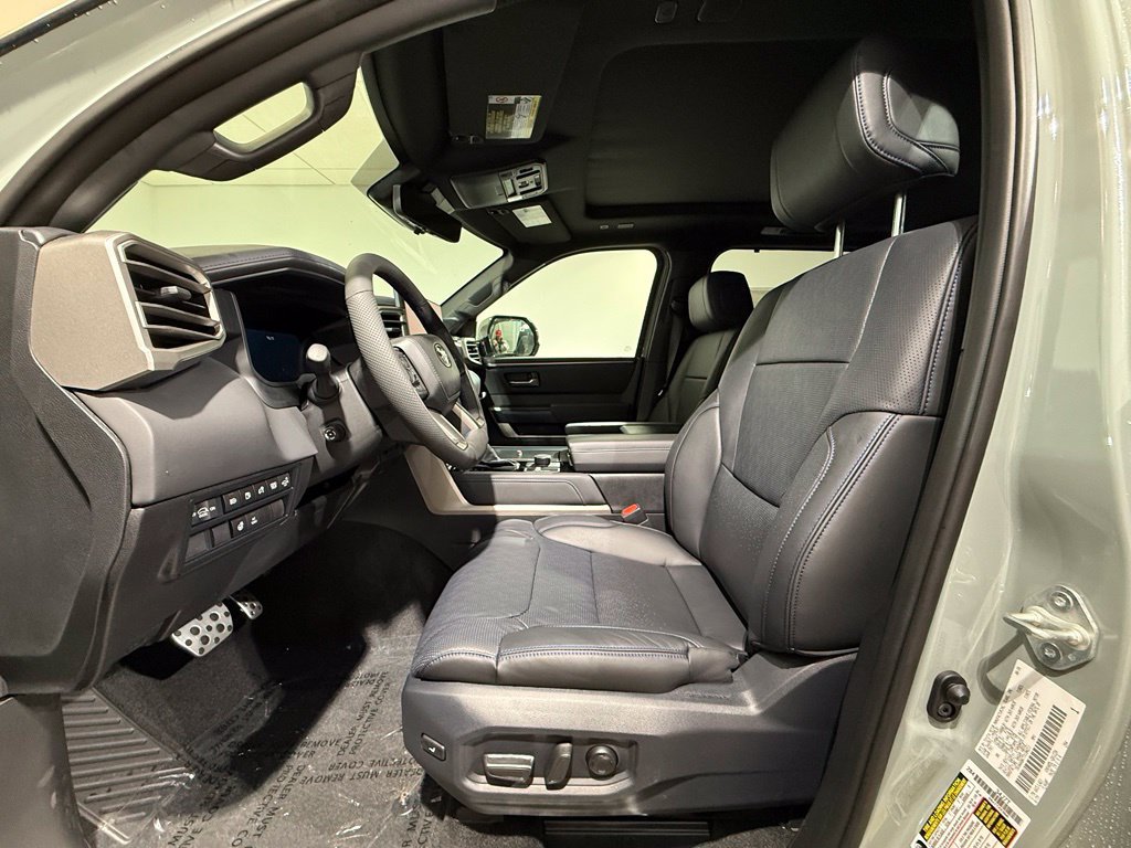 New 2026 Toyota Sequoia Platinum w/ TRD Off-Road Package AWD/4WD image 13